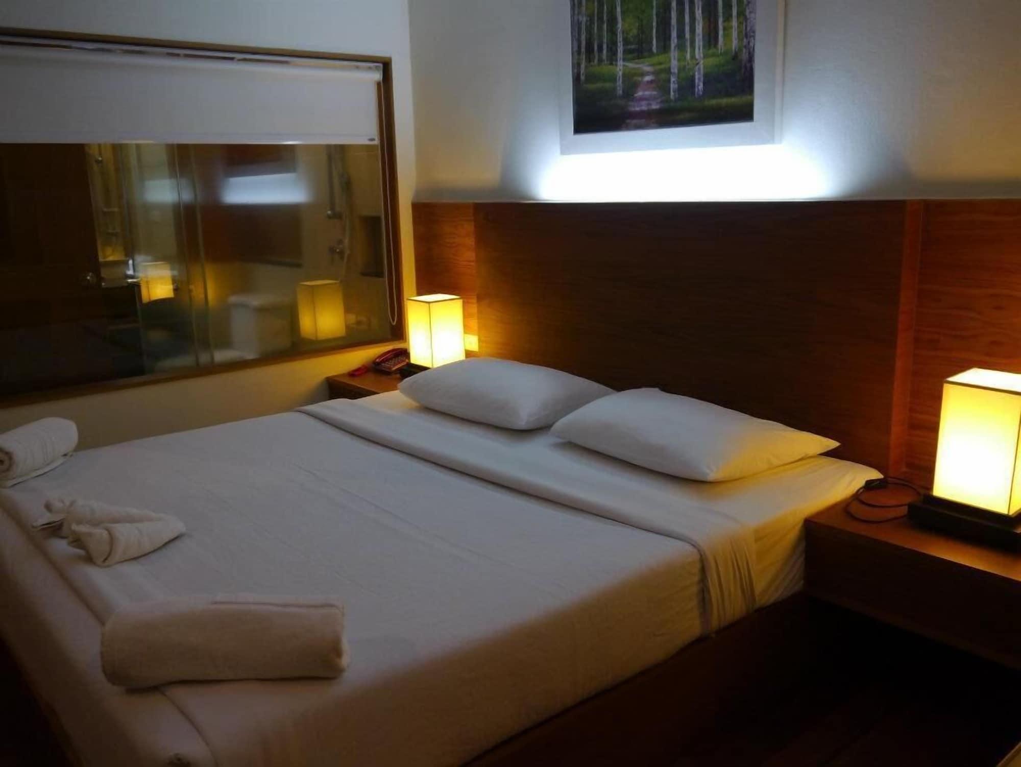 Baan Saikao Plaza Hotel&Service Apartment Koh Chang Eksteriør billede